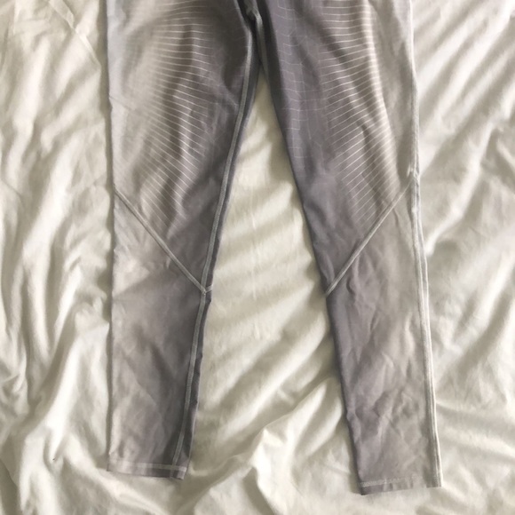 NIKE PRO Drifit Leggings - Picture 2 of 6